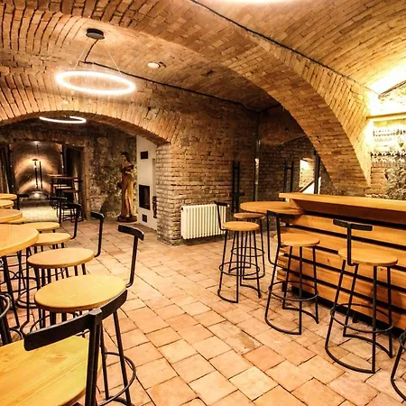 Отель Mariel 3*